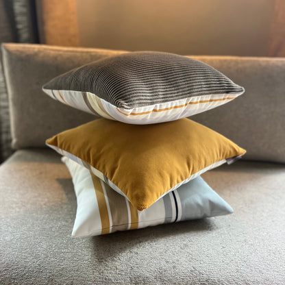 Versatile cushion Trianon bouclé fabric