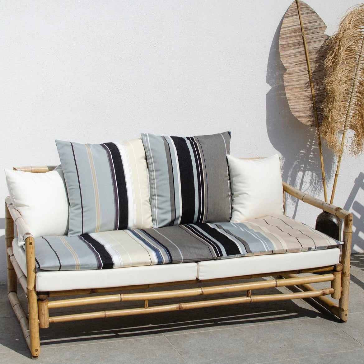 buiten kussen rue de bac