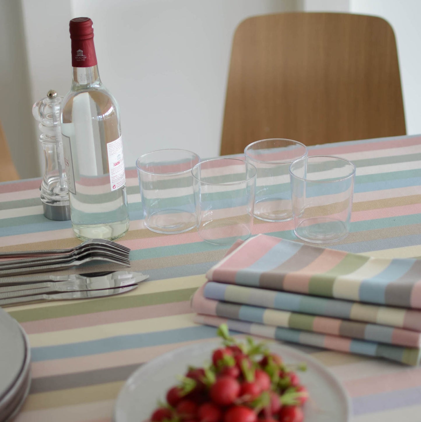 Cotton with Pompadour coating