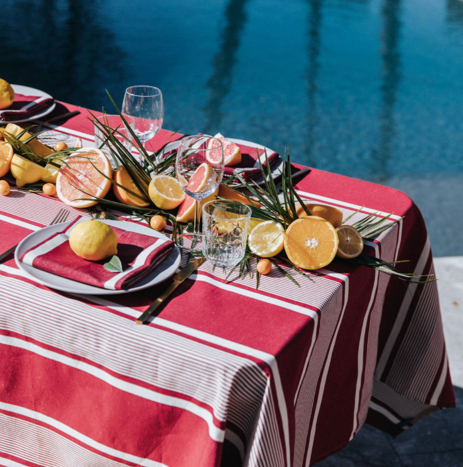 Afwasbare tafelloper Yvonne rood wit