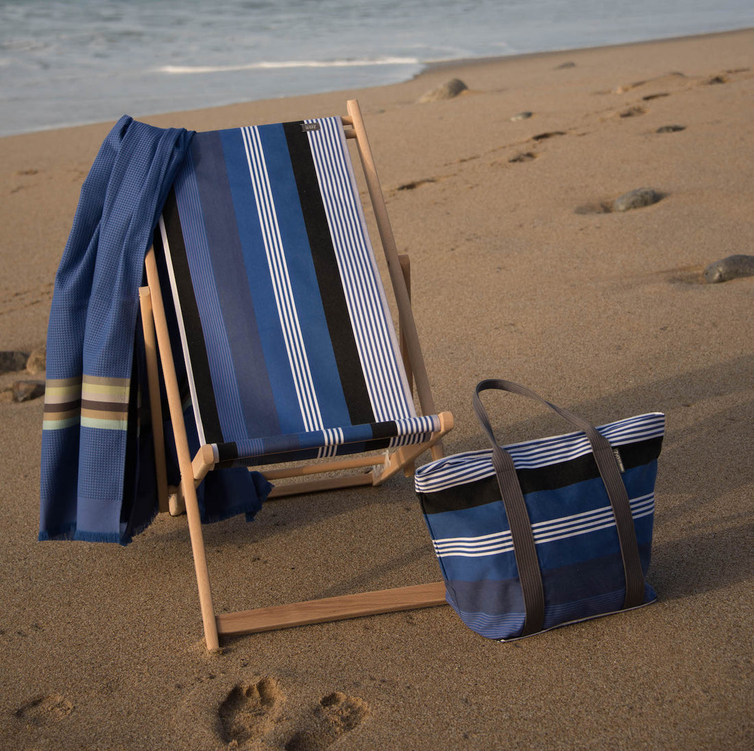 Eenvoudig opzetten van een strandstoel: hoe doe je dat?